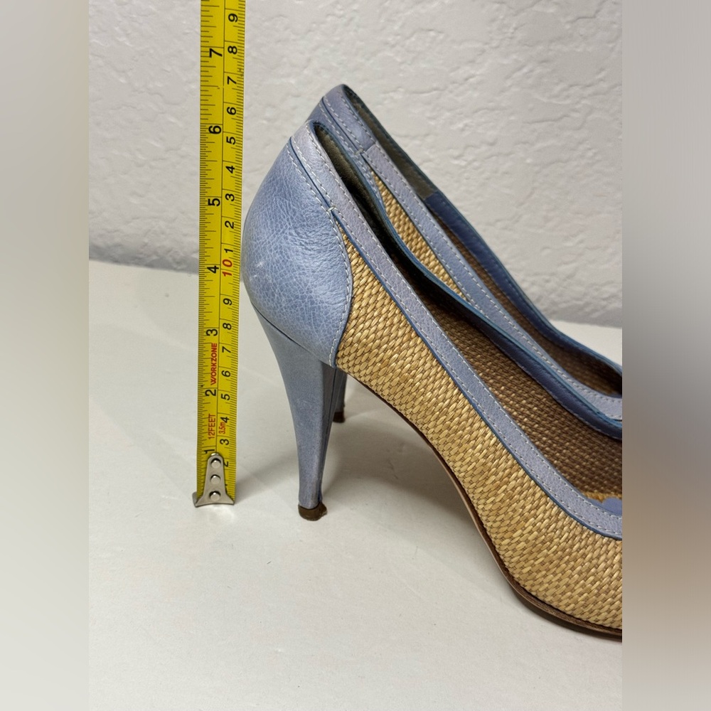 Vintage Moschino Cheap and Chic Baby Blue and Woven Straw Heels with Bow Sz 40 - Picture 4 of 12